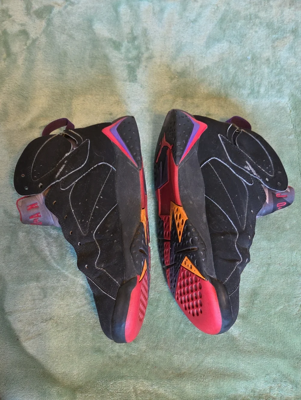 NIKE Air Jordan 7 Retro 